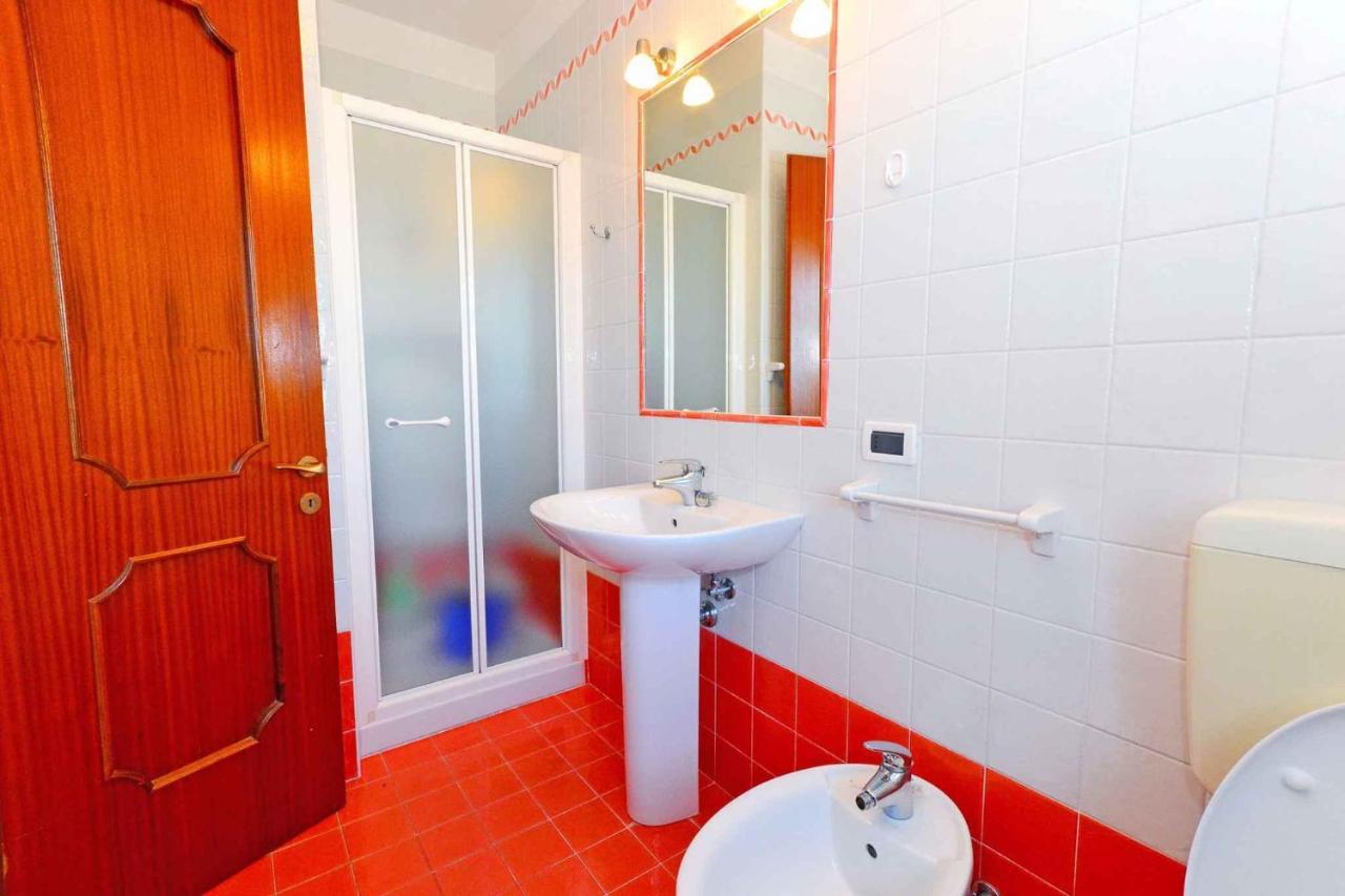 Apartments In Lignano 21657 利尼亚诺萨比亚多罗 外观 照片