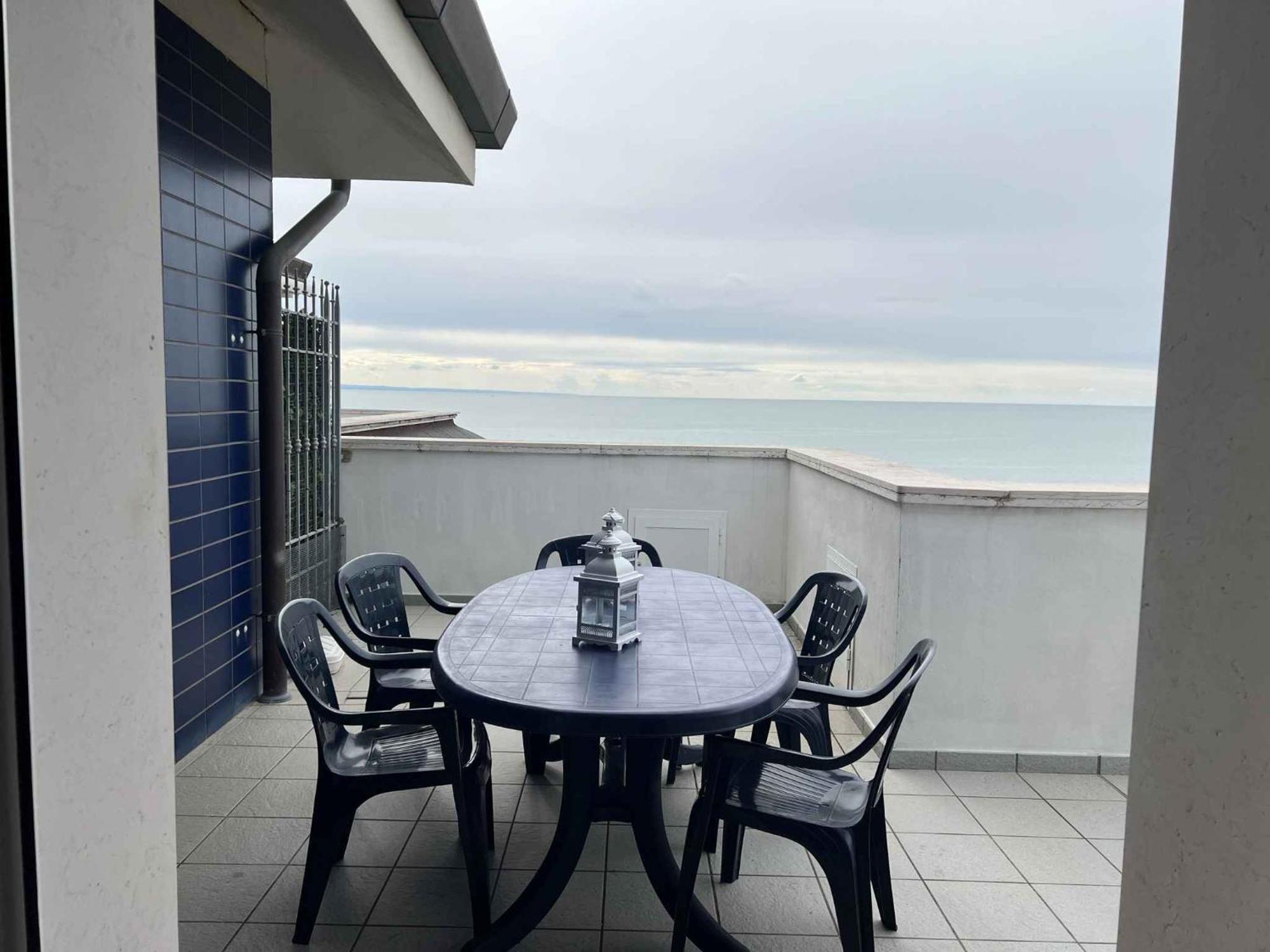 Apartments In Lignano 21657 利尼亚诺萨比亚多罗 外观 照片